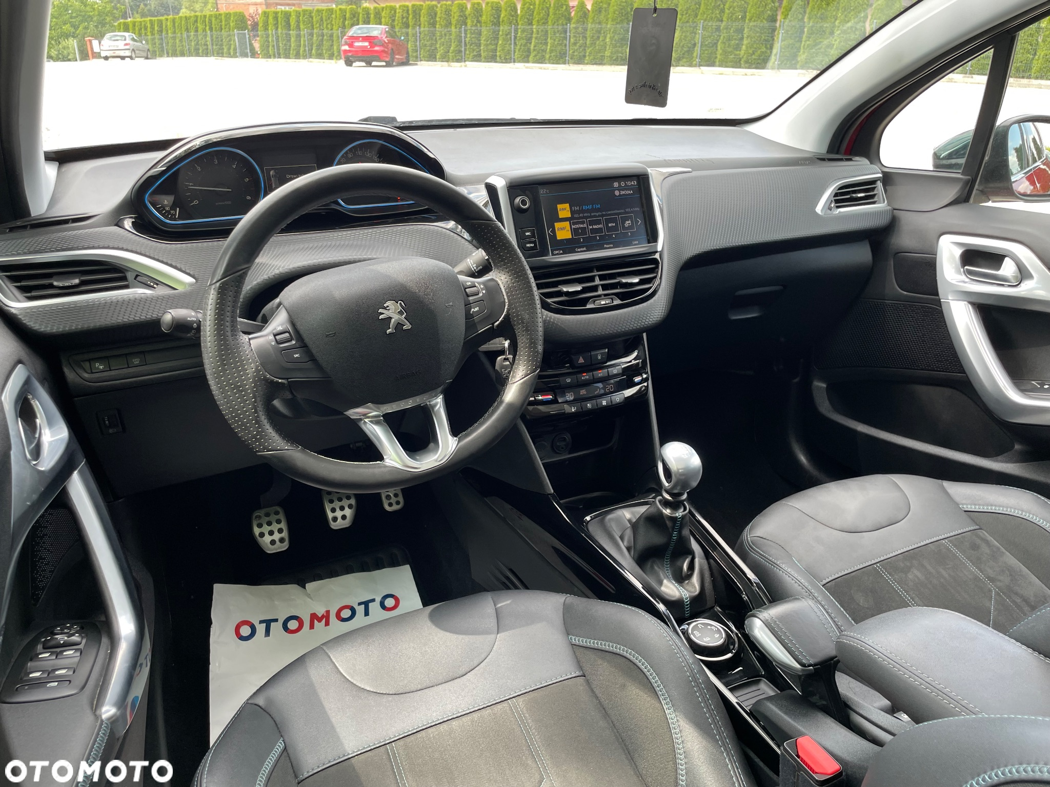 Peugeot 2008 1.6 BlueHDi Crossway S&S - 13