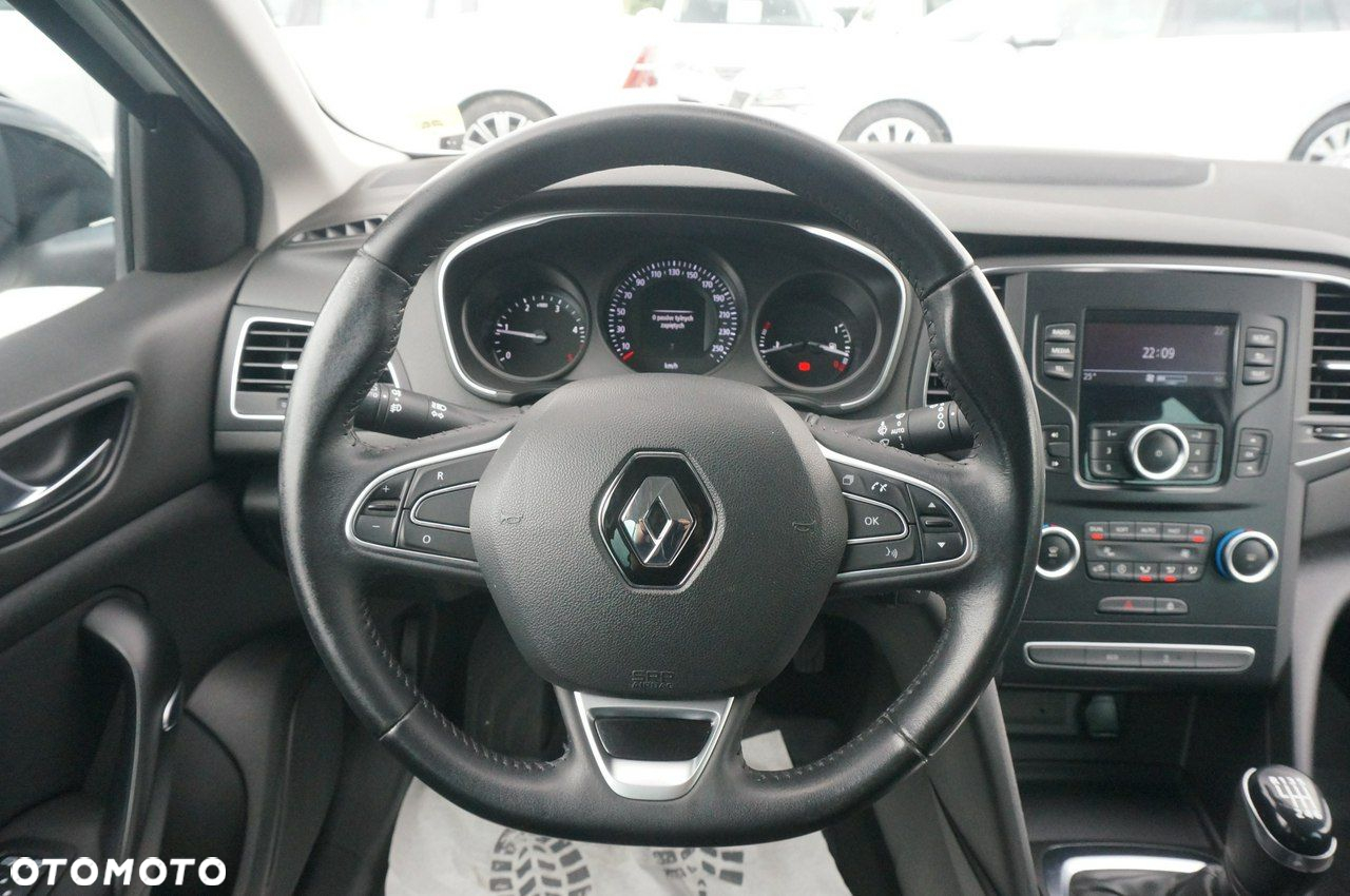 Renault Megane 1.5 Blue dCi Limited - 12