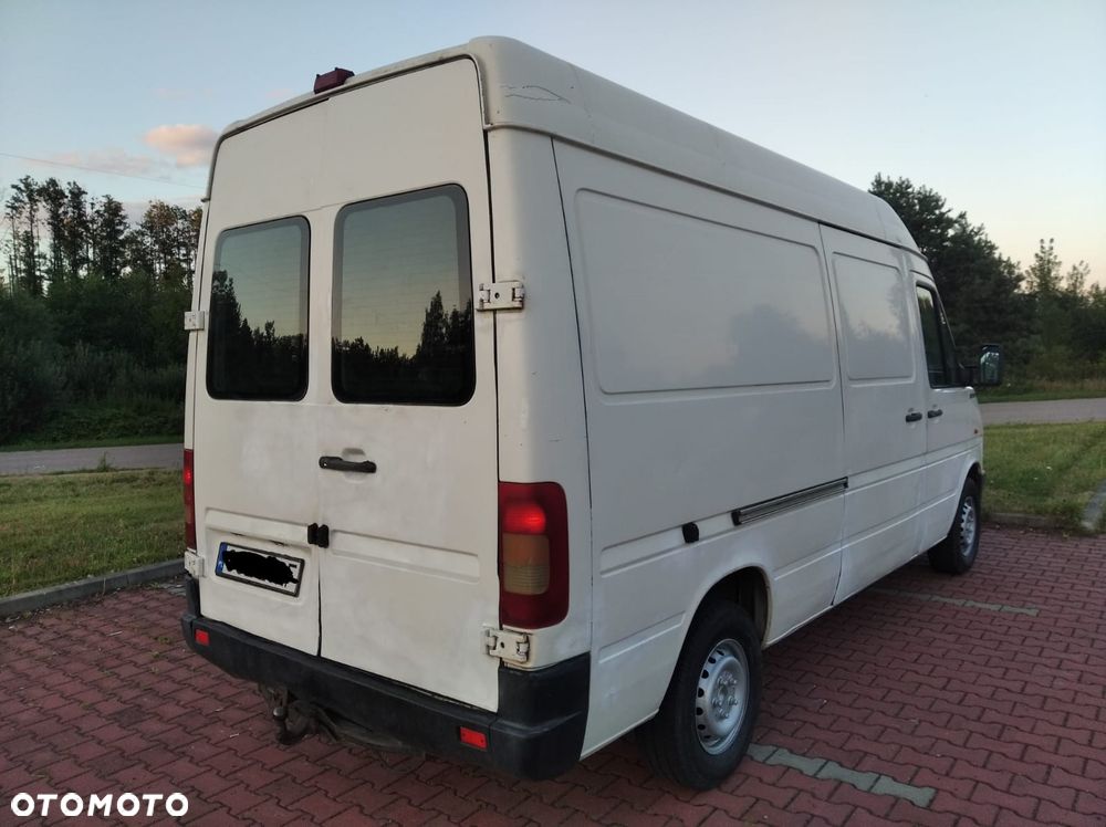 Volkswagen . - 3