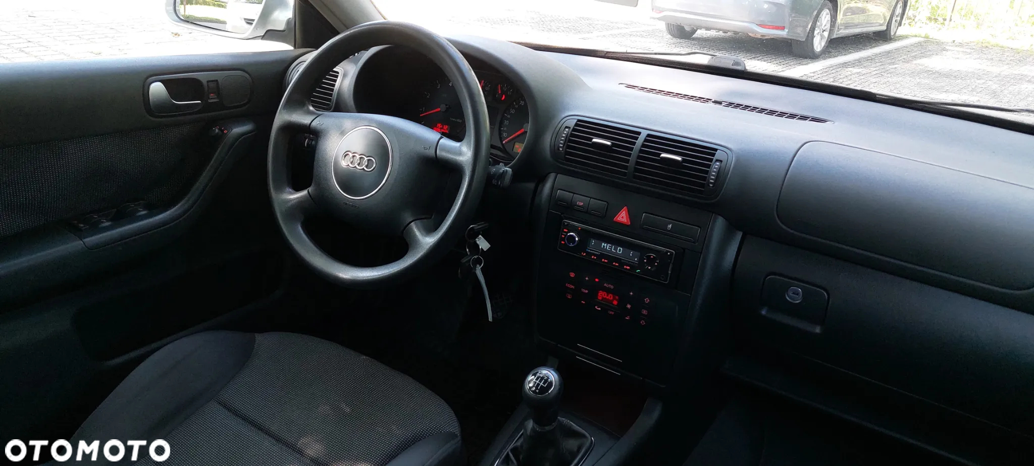 Audi A3 1.6 Ambiente - 21