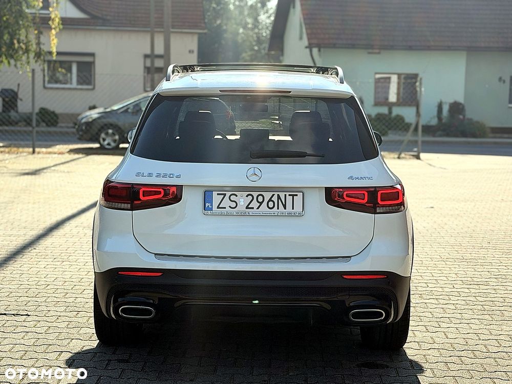 Mercedes-Benz GLB - 7