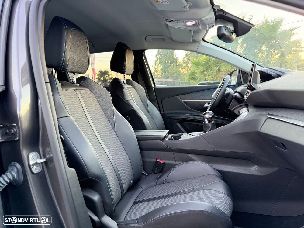 Peugeot 3008 1.5 BlueHDi Allure - 29