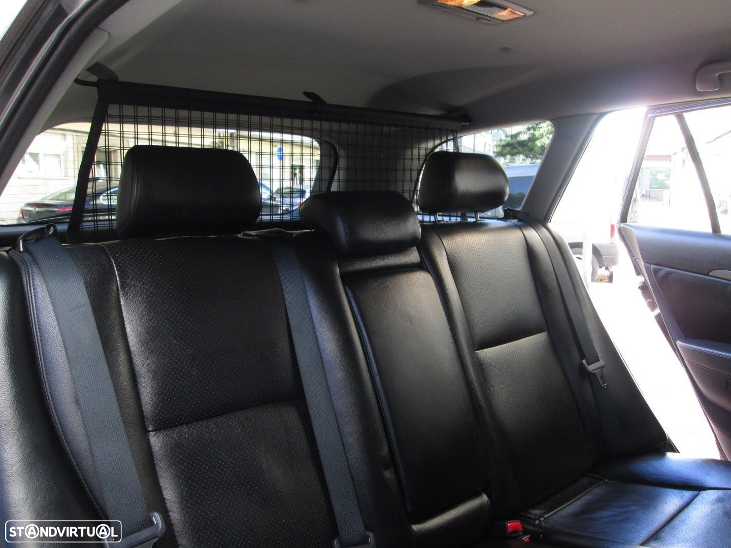 Toyota Avensis SW 2.0 D-4D Sol+GPS - 19