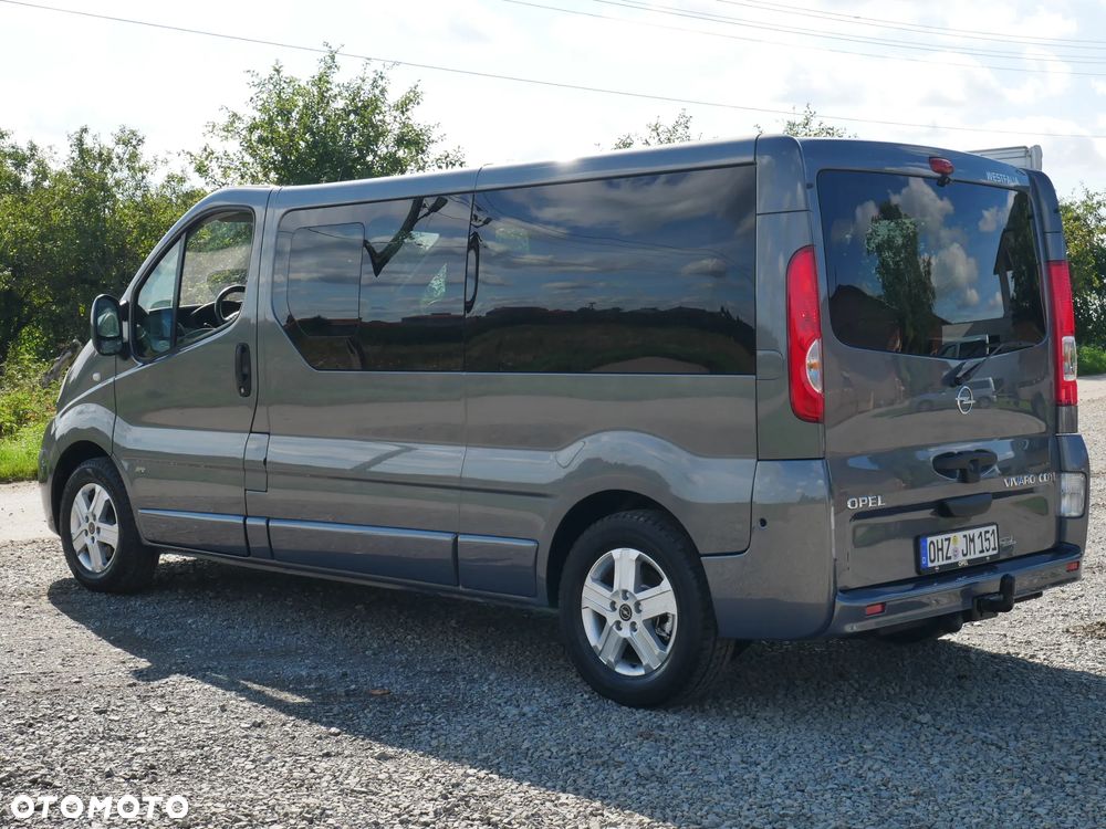 Opel Vivaro - 12