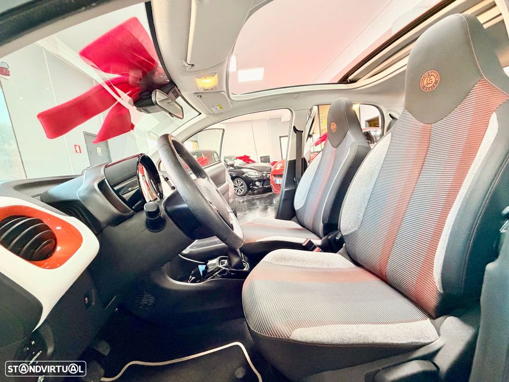 Peugeot 108 1.2 PureTech Roland Garros - 27