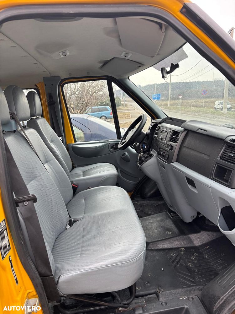 Ford Transit - 10
