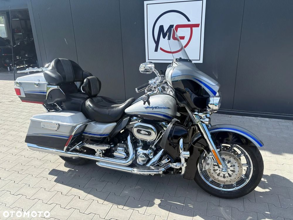 Harley-Davidson Touring Electra Glide - 2