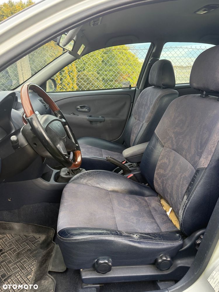 Mitsubishi Carisma 1.8 GDI Elegance - 8
