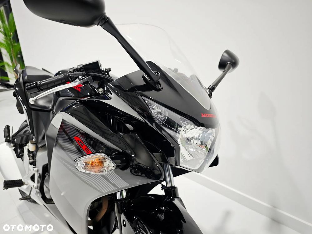 Honda CBR - 11