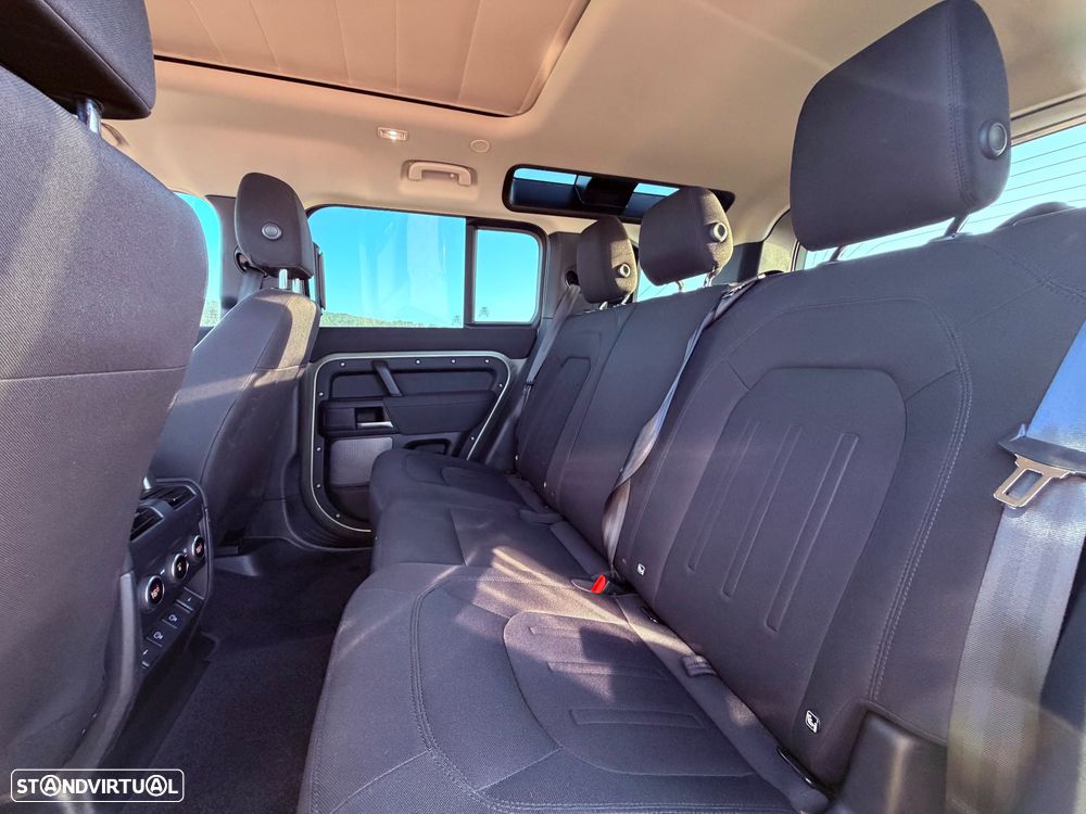 Land Rover Defender 110 P400e - 20