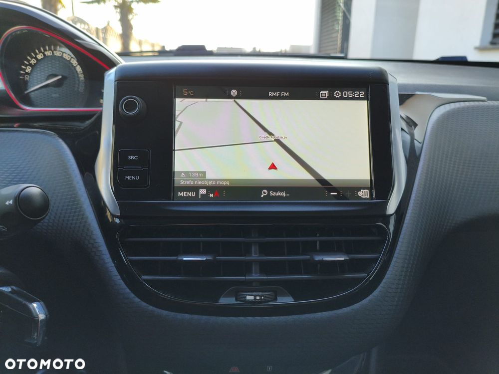 Peugeot 2008 PureTech 110 Stop&Start EAT6 GT-Line Edition - 29