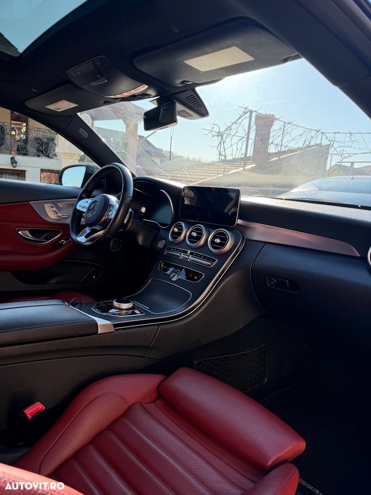 Mercedes-Benz C 300 4MATIC Aut. - 6
