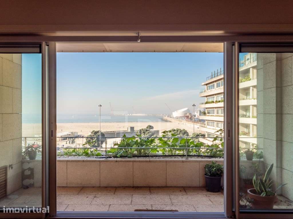Apartamento T2 em Matosinhos Sul com piscina no rooftop - Grande imagem: 2/31