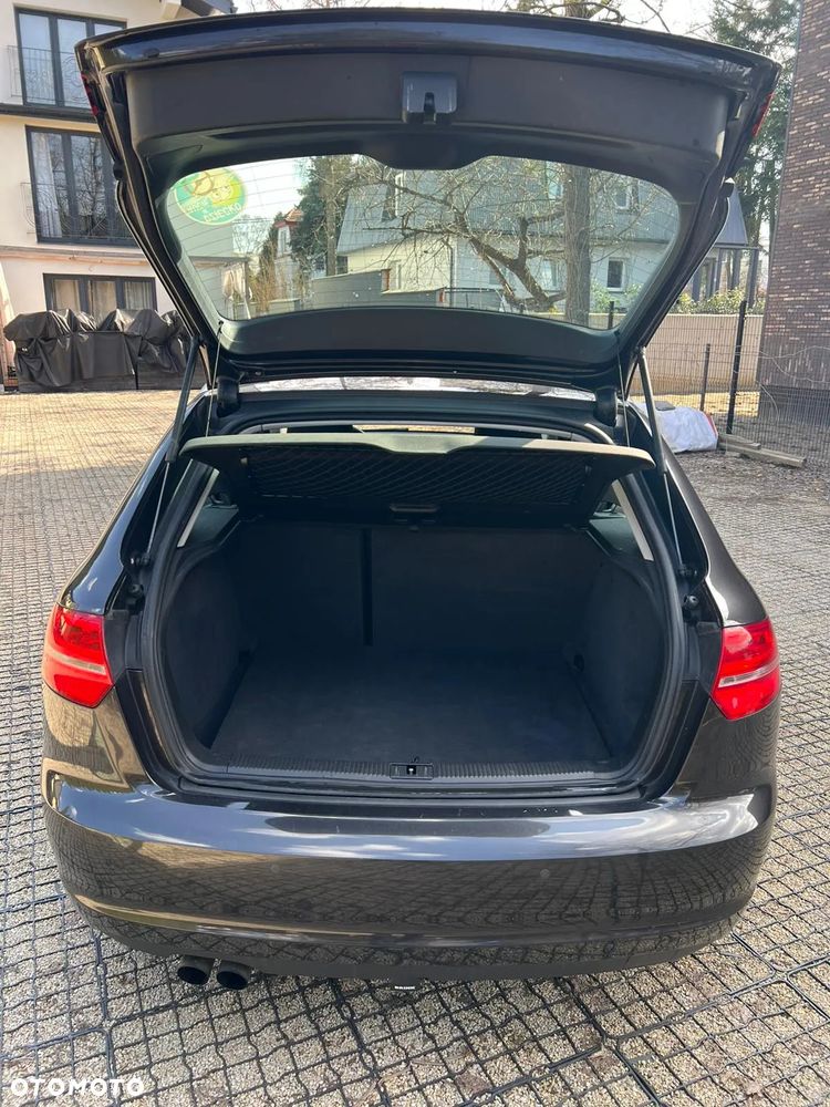 Audi A3 Sportback 1.8 TFSI Quattro Ambiente - 10