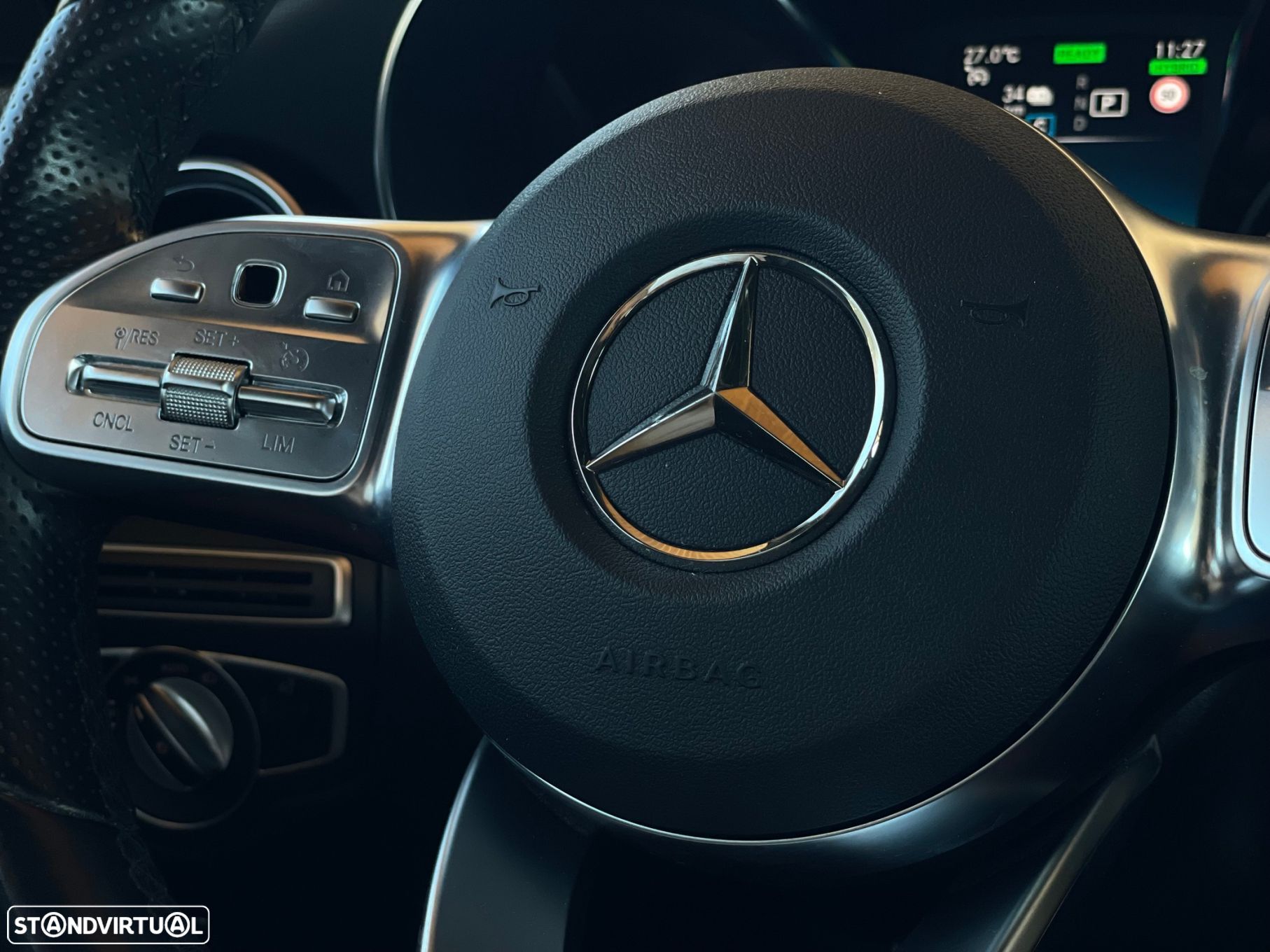 Mercedes-Benz C 300 de AMG Line - 19
