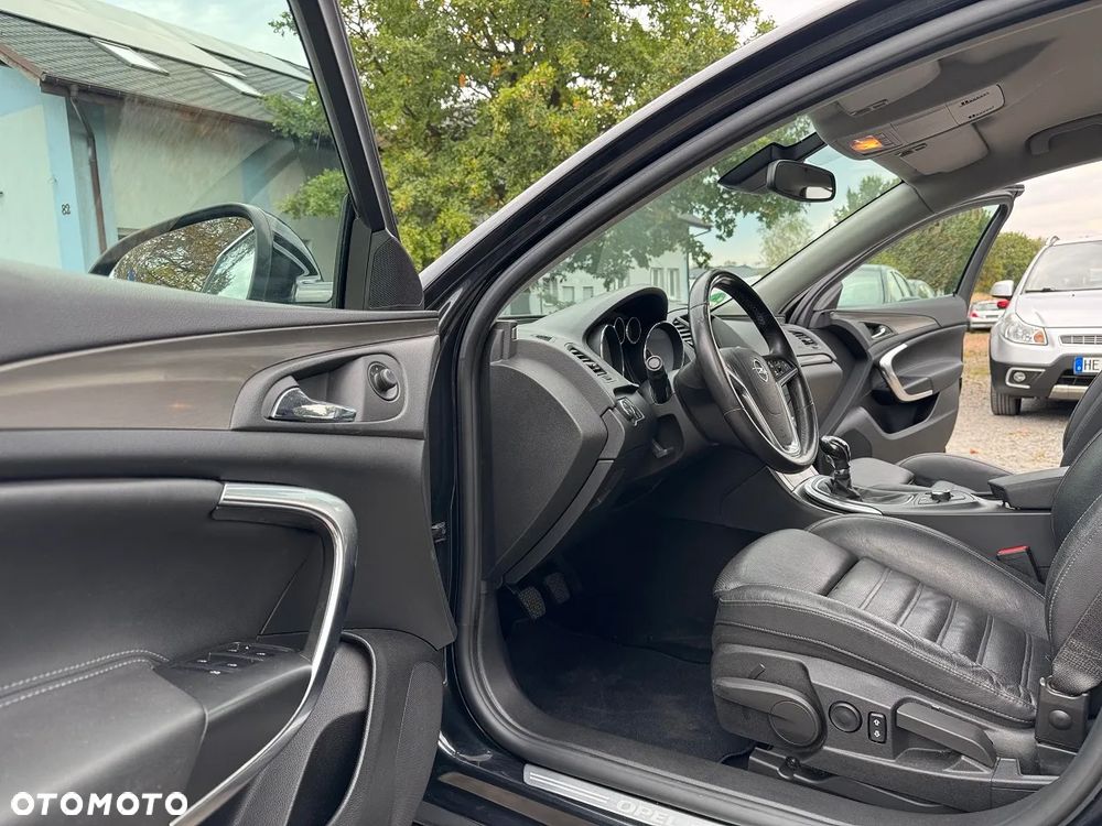 Opel Insignia - 23