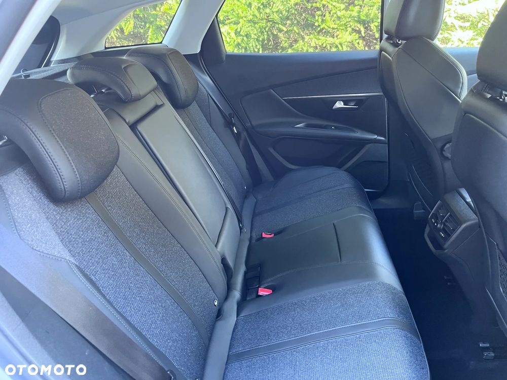 Peugeot 3008 225 e-EAT8 Allure Pack - 20