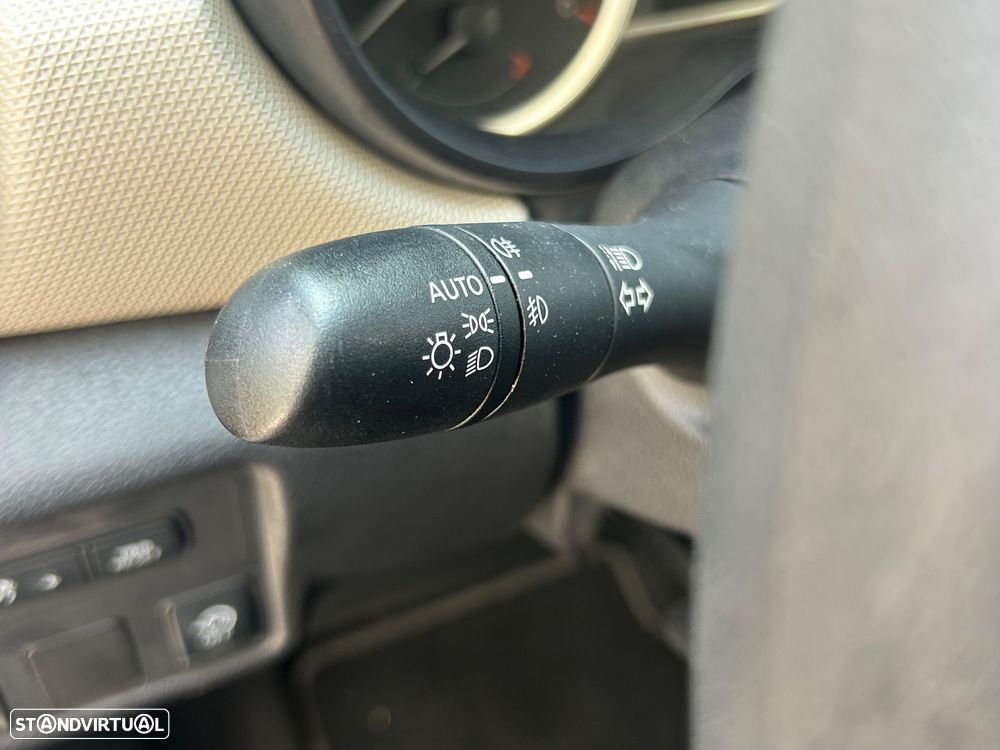 Nissan Micra 0.9 IG-T N-Connecta S/S - 23