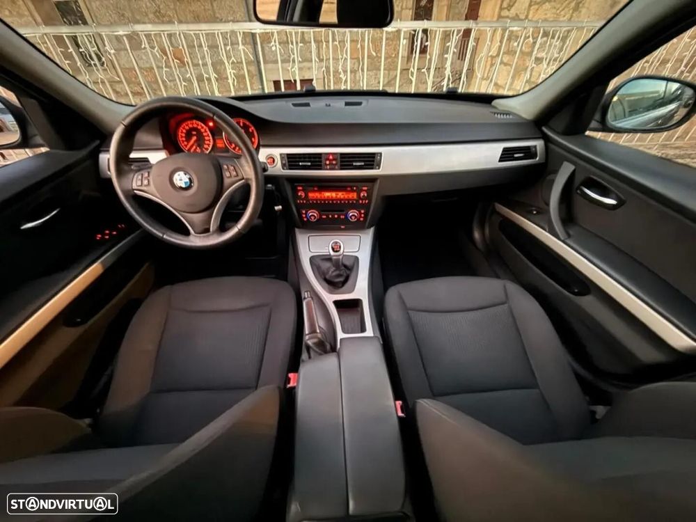 BMW 318 - 8