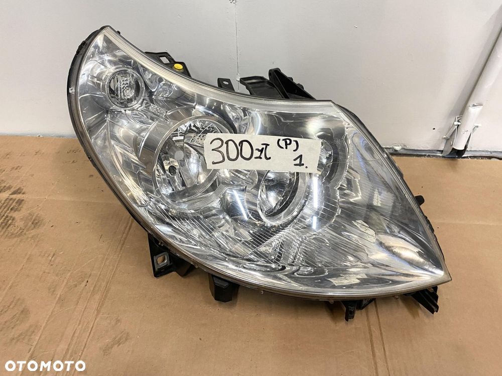 DUCATO BOXER JUMPER 12- LAMPA PRZEDNIA PRAWA FIOLETOWA WTYCZKA ORYGINALNA - 1