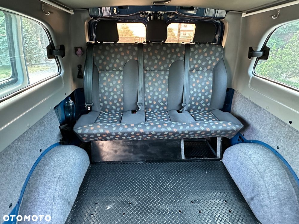 Mercedes-Benz Vito - 20