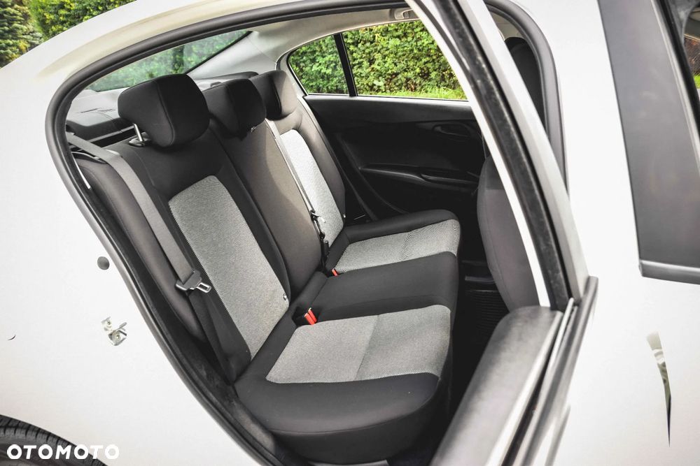 Fiat Tipo 1.4 16v Easy - 31