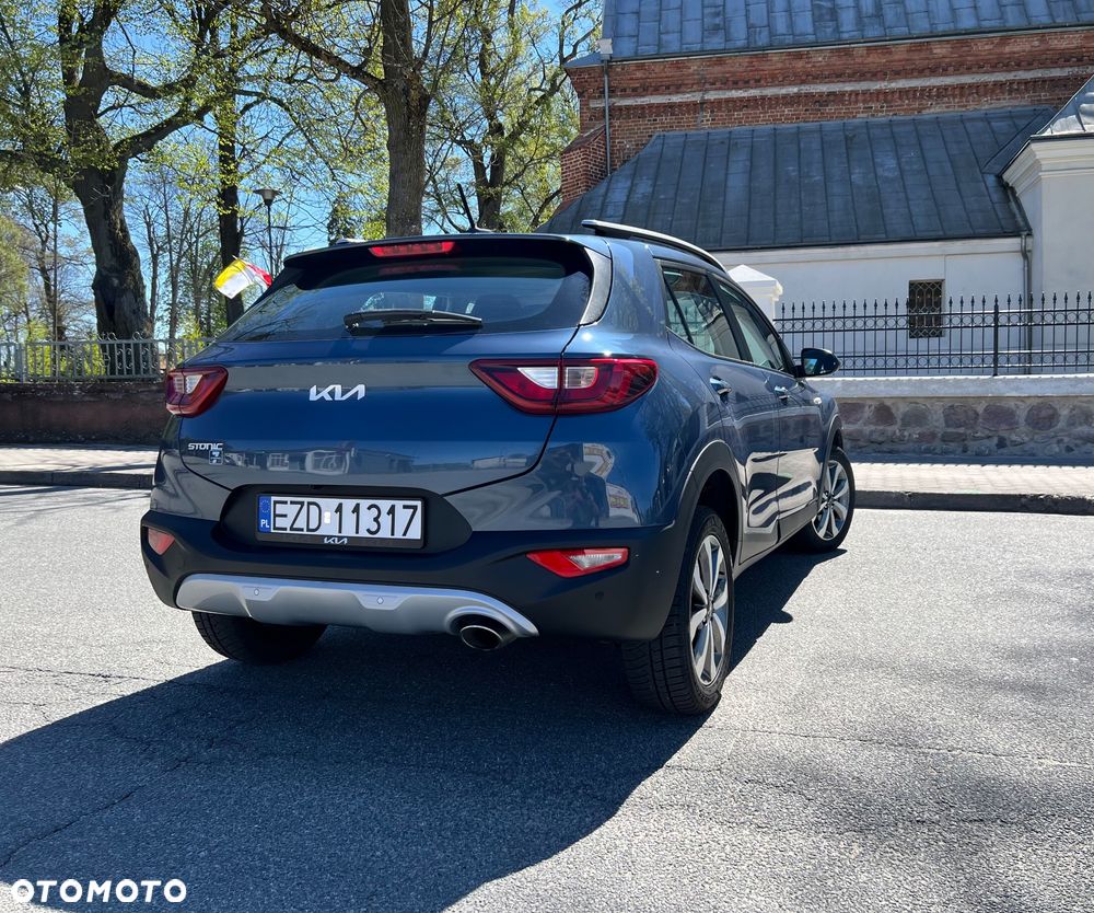 Kia Stonic - 8