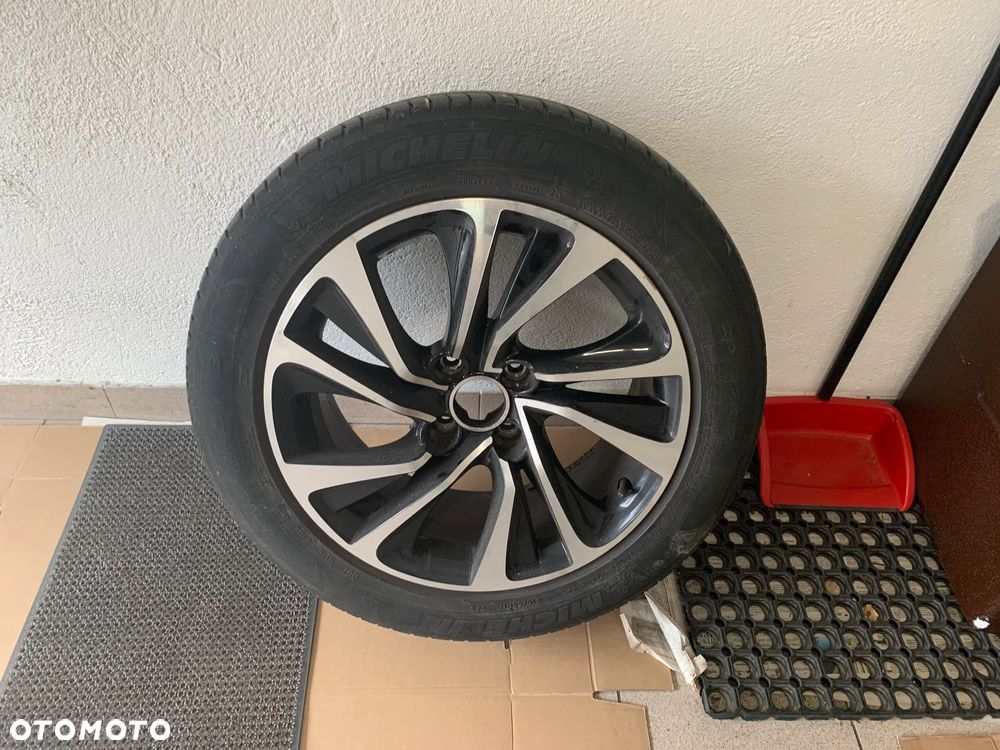 DS Automobiles DS 4 - 23