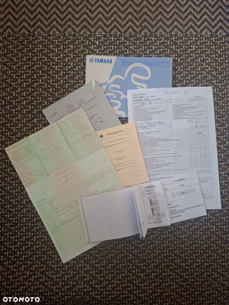 Yamaha FZ8 - 32