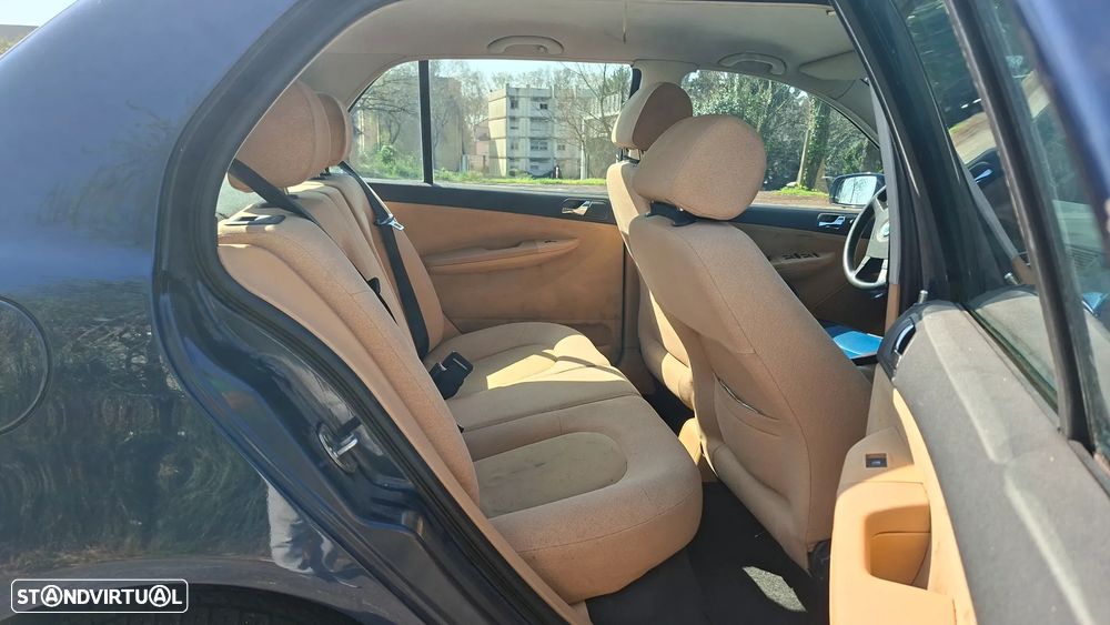 Skoda Fabia - 11