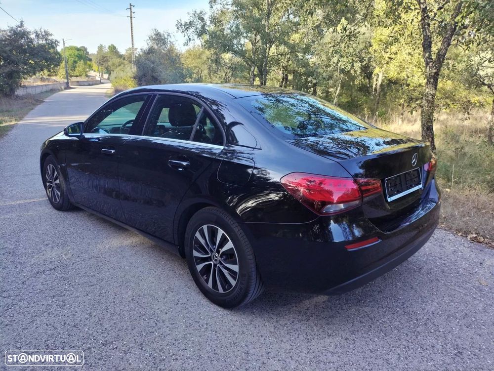 Mercedes-Benz A 180 Limousine d Progressive Aut. - 8