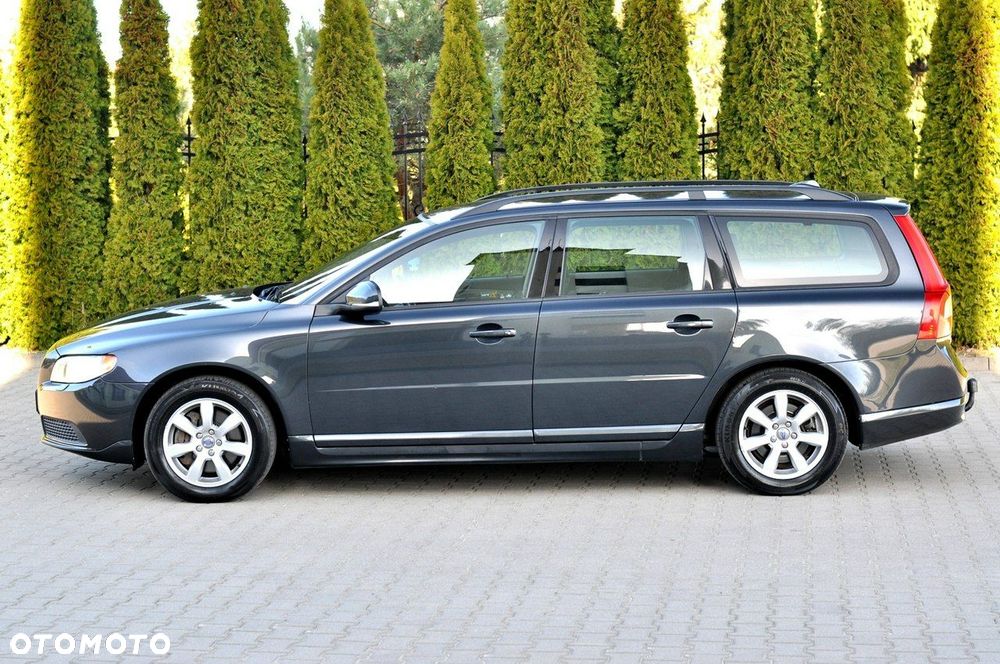 Volvo V70 2.5T Kinetic - 27