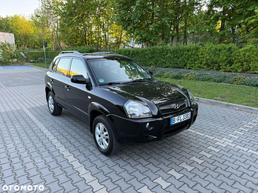 Hyundai Tucson - 2