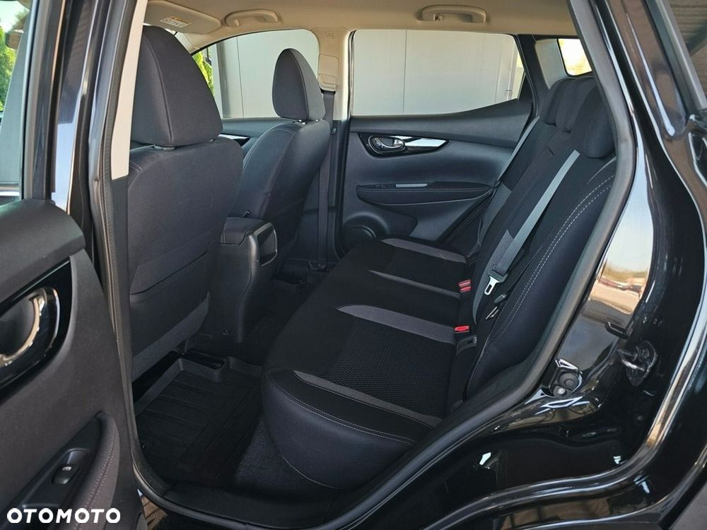 Nissan Qashqai - 23