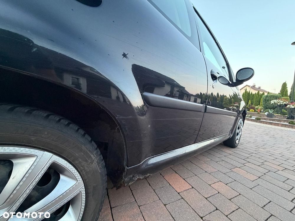 Peugeot 107 1.0 Trendy - 11