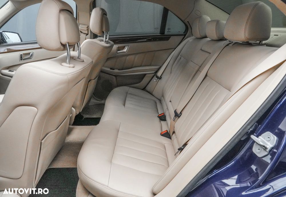 Mercedes-Benz E 350 BlueTEC 9G-TRONIC Edition - 17