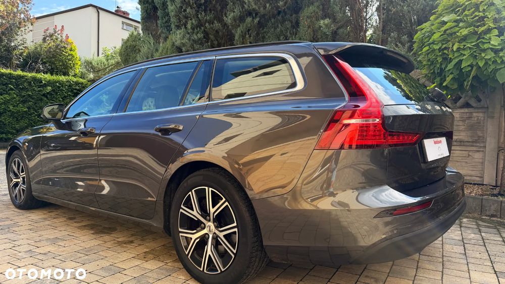 Volvo V60 B3 B DKG Core - 8