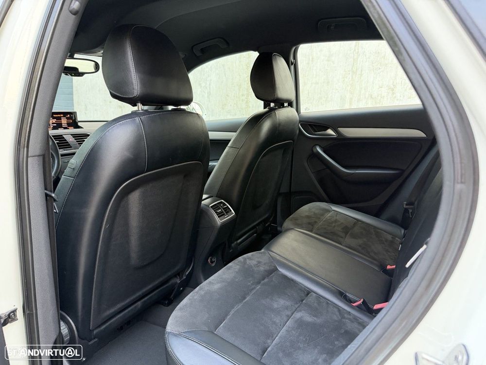 Audi Q3 2.0 TDI Business Line - 12