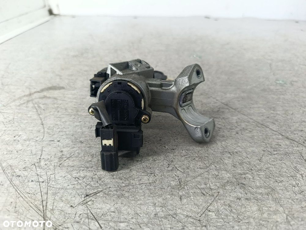STACYJKA TOYOTA COROLLA IX E12 45020-02-4 1.4 16V - 5