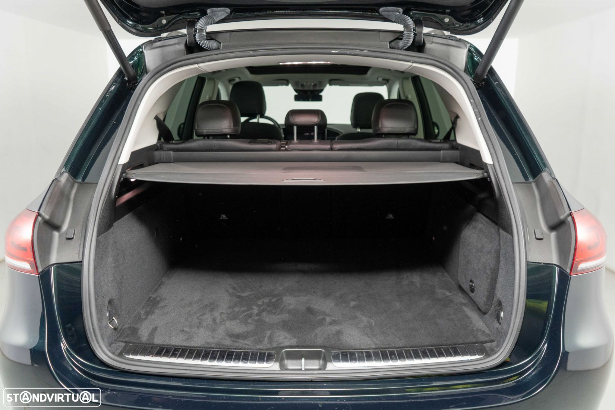 Mercedes-Benz GLE 350 de 4Matic - 11