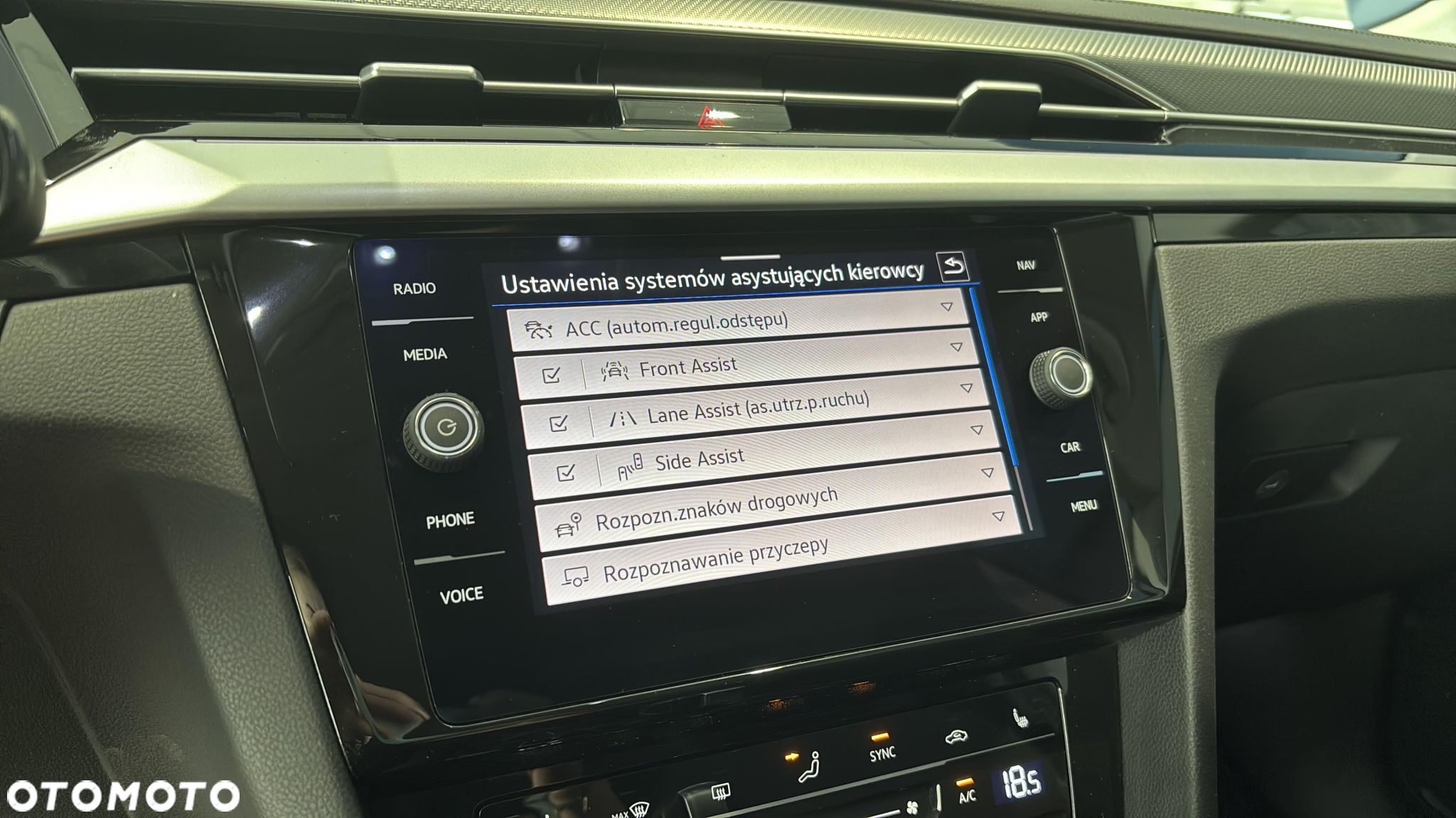Volkswagen Arteon 2.0 TSI Elegance DSG - 25
