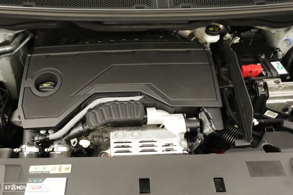 Peugeot 5008 1.2 Hybrid Allure e-DCS6 - 22
