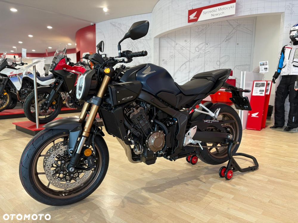 Honda CB - 7