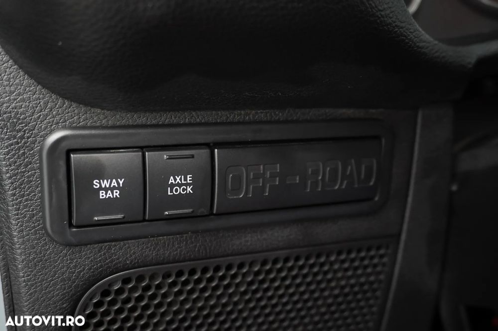 Jeep Wrangler 2.8 CRD AT Rubicon - 19