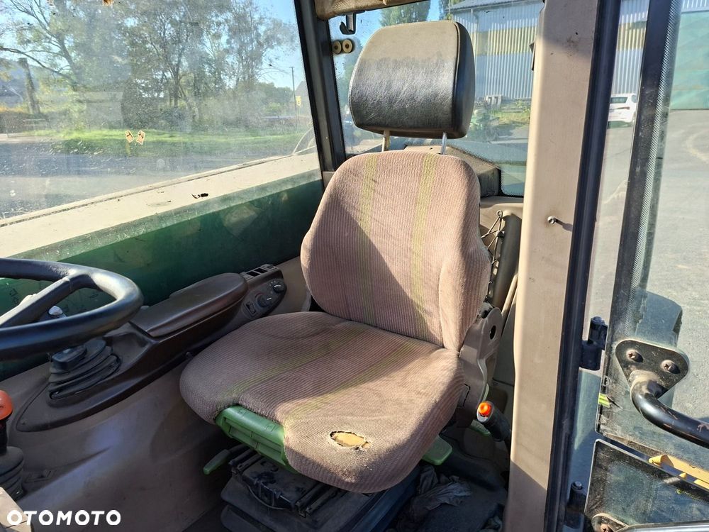 John Deere 3400 4X4 - 12
