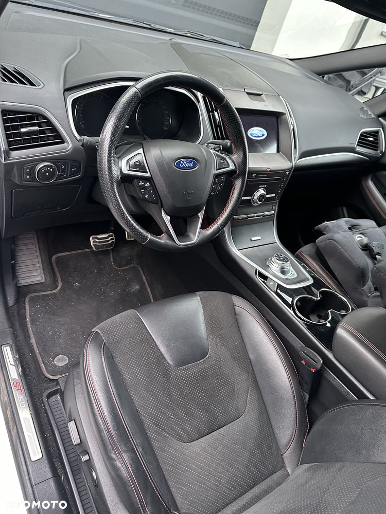 Ford S-Max - 3