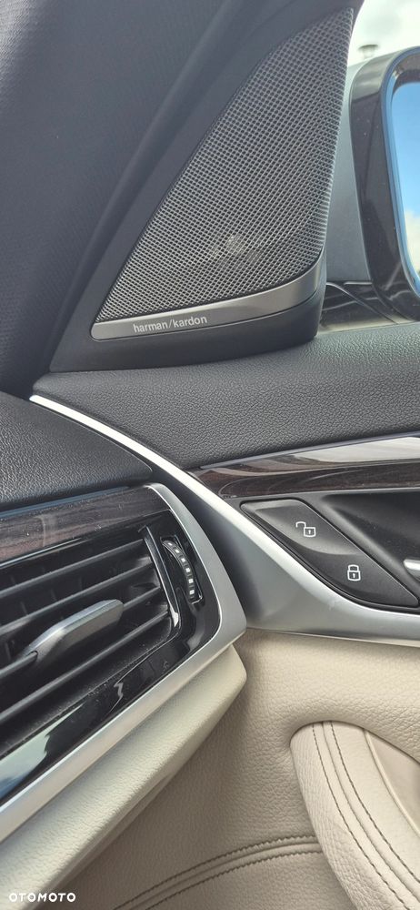 BMW Seria 5 530i xDrive M Sport sport - 23