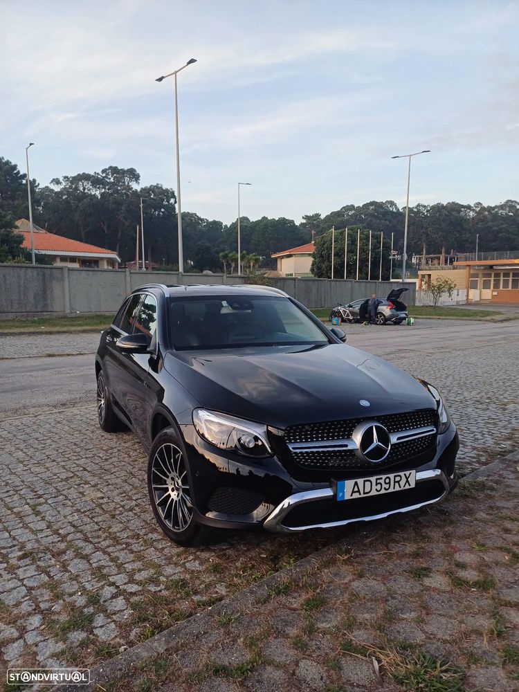 Mercedes-Benz GLC 250 d 4Matic 9G-TRONIC AMG Line - 2