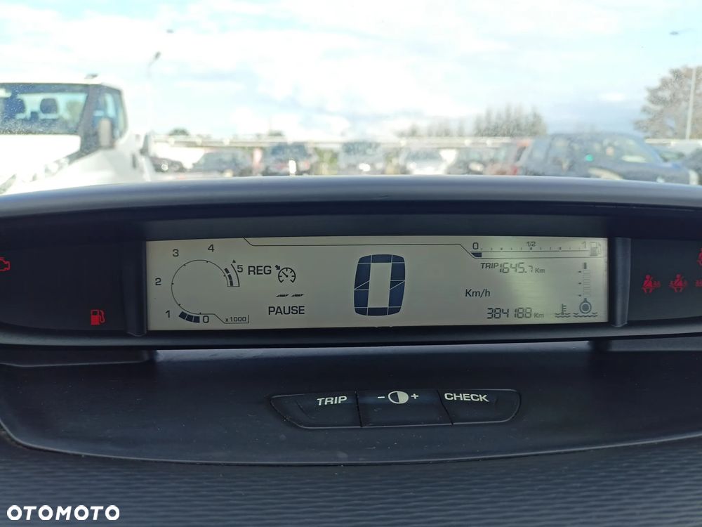 Citroën C4 - 8