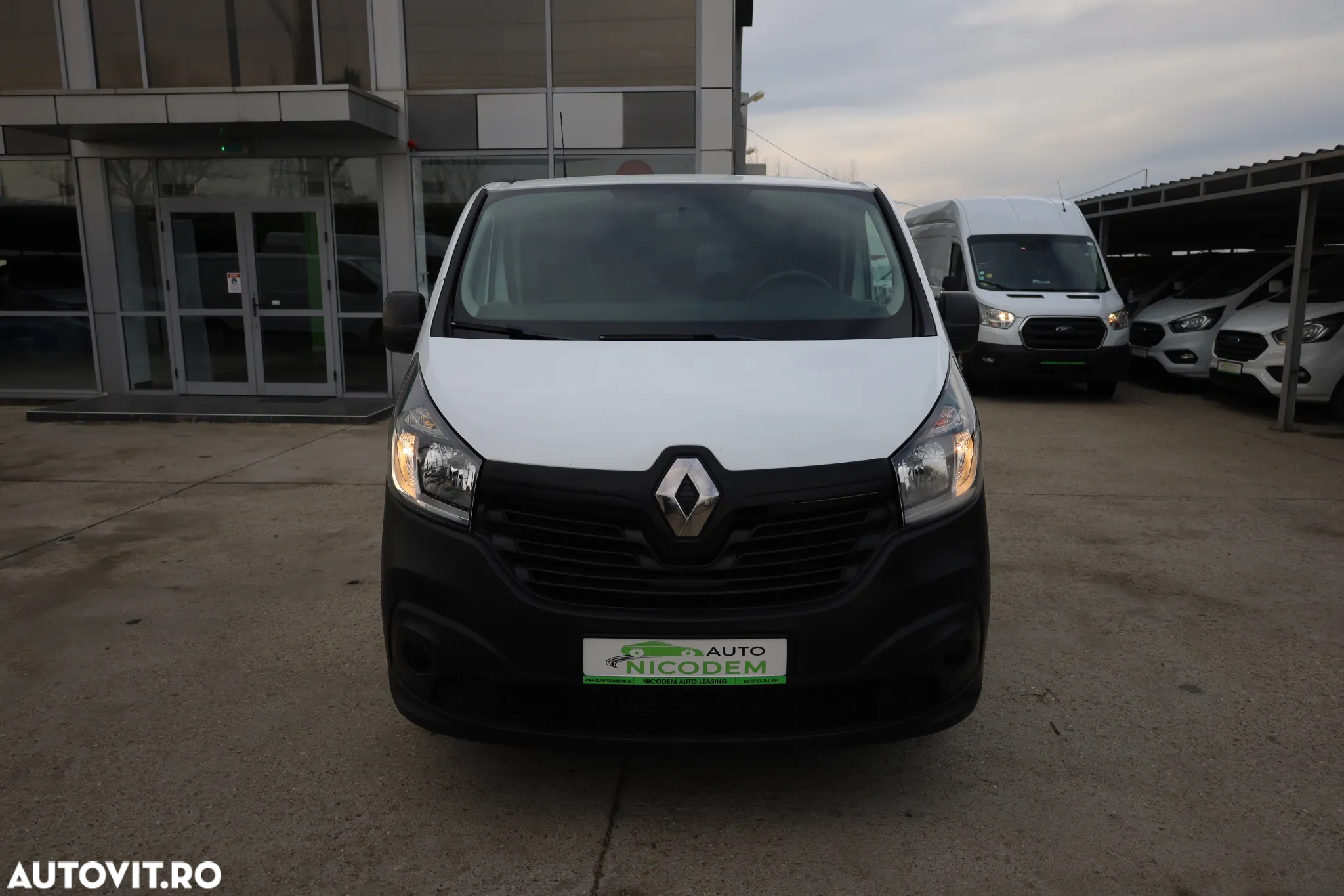 Renault Trafic Combi L2H1 1.6 dCi TT 125 7+1 Expression - 10